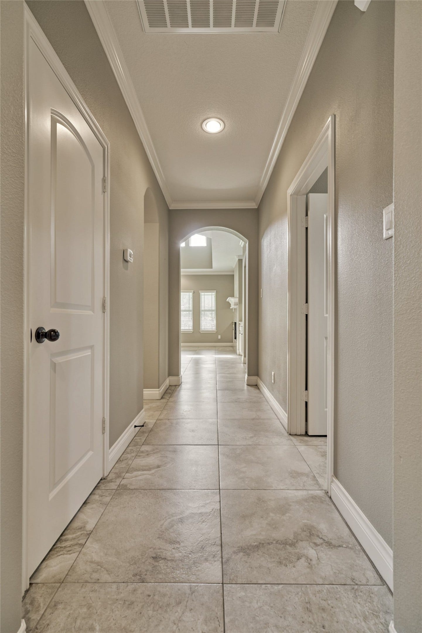 119 Bessie Price Owens Drive, Montgomery, TX 77356 Hallway