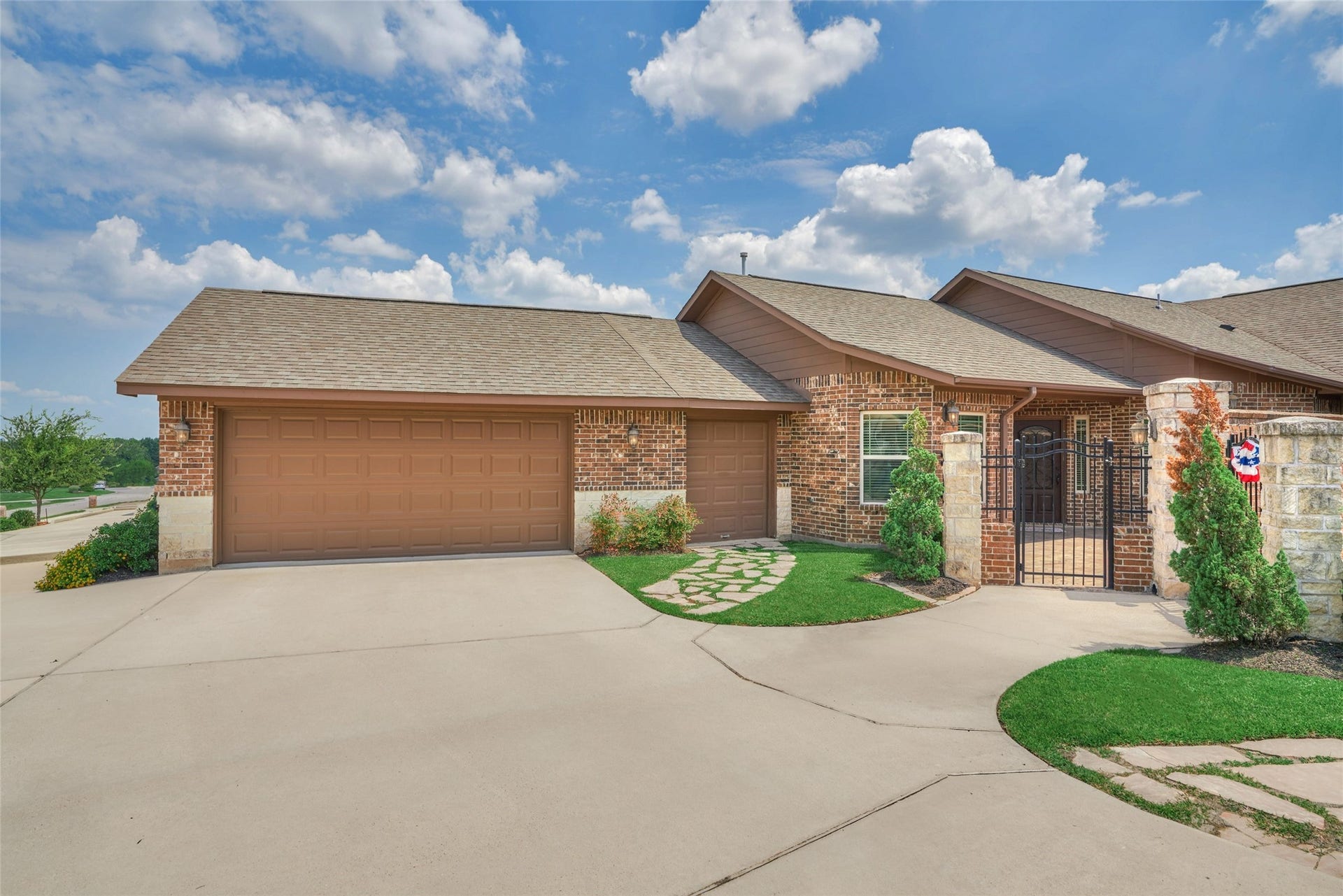 119 Bessie Price Owens Drive, Montgomery, TX 77356 119 Bessie Price Owens Drive, Montgomery, TX 77356