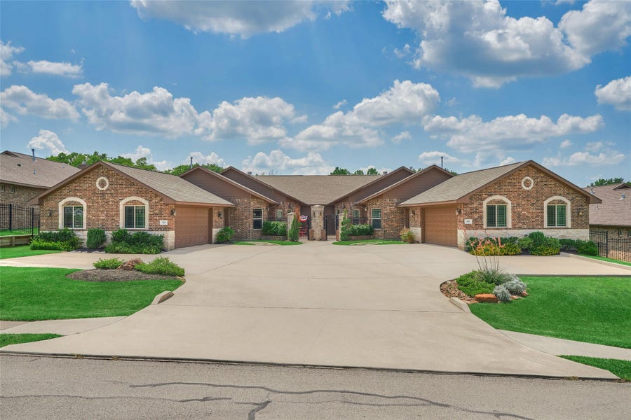 Property photo for 119 Bessie Price Owens Drive, Montgomery, TX