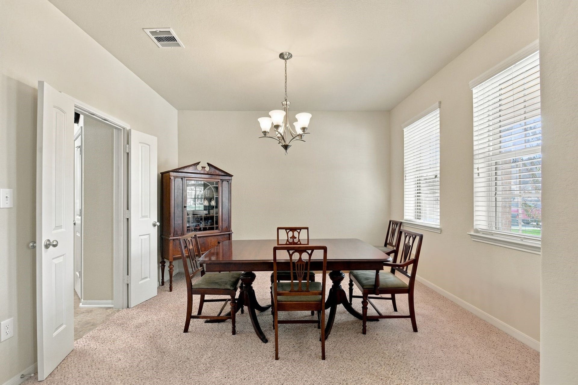 4205 Orchard Court, Pearland, TX 77584 4205 Orchard Court, Pearland, TX 77584