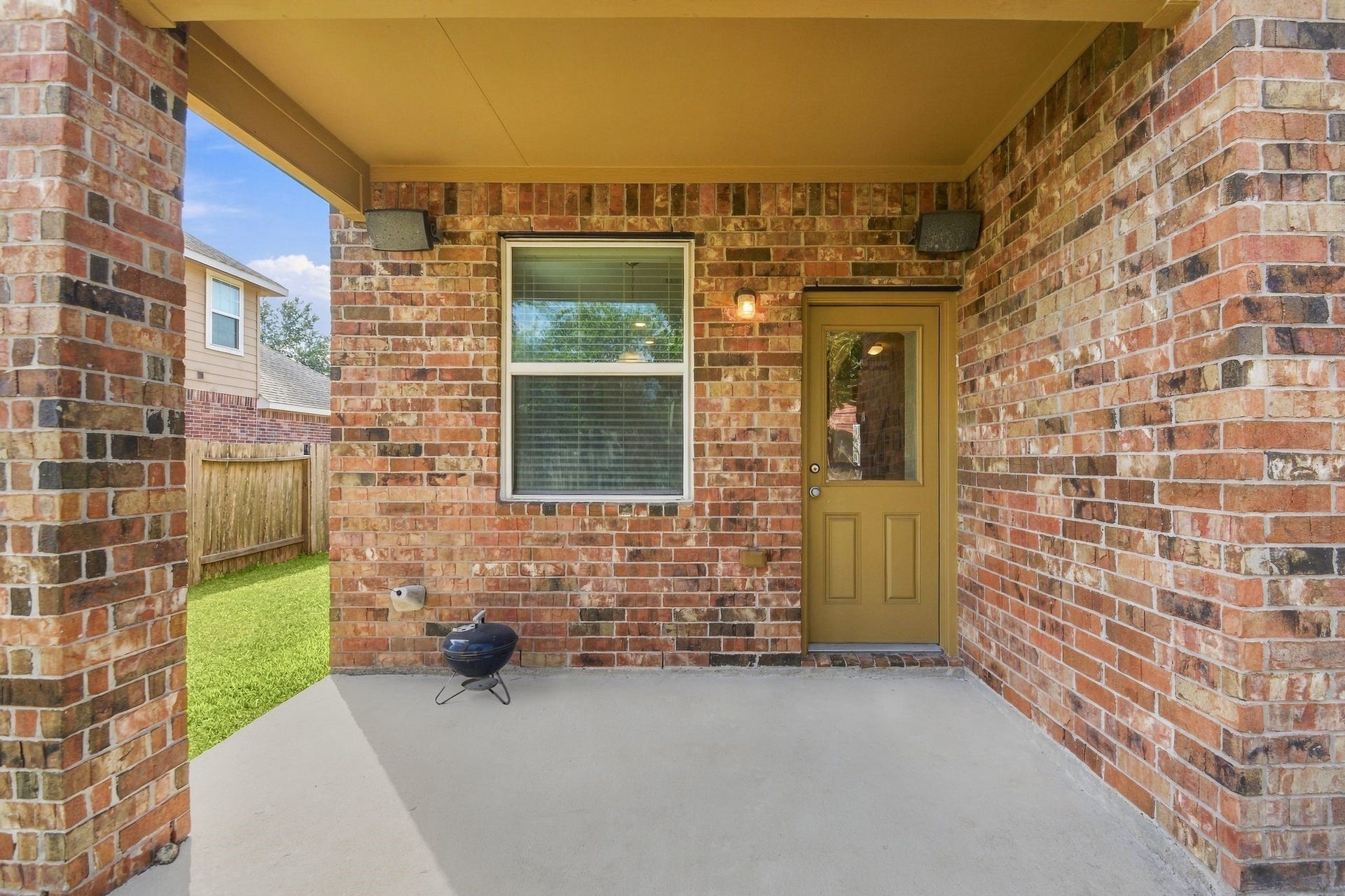 4205 Orchard Court, Pearland, TX 77584 4205 Orchard Court, Pearland, TX 77584