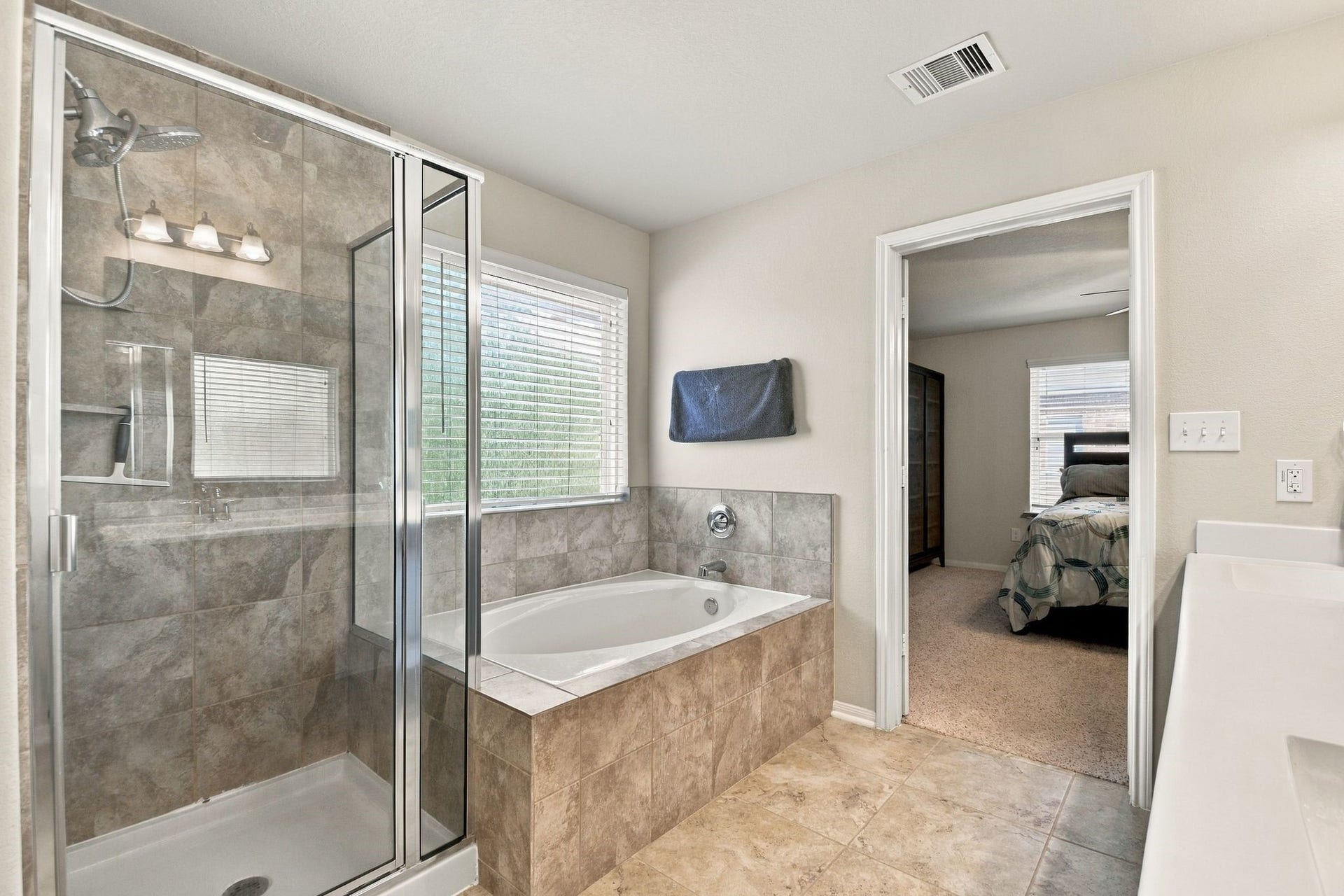 4205 Orchard Court, Pearland, TX 77584 4205 Orchard Court, Pearland, TX 77584