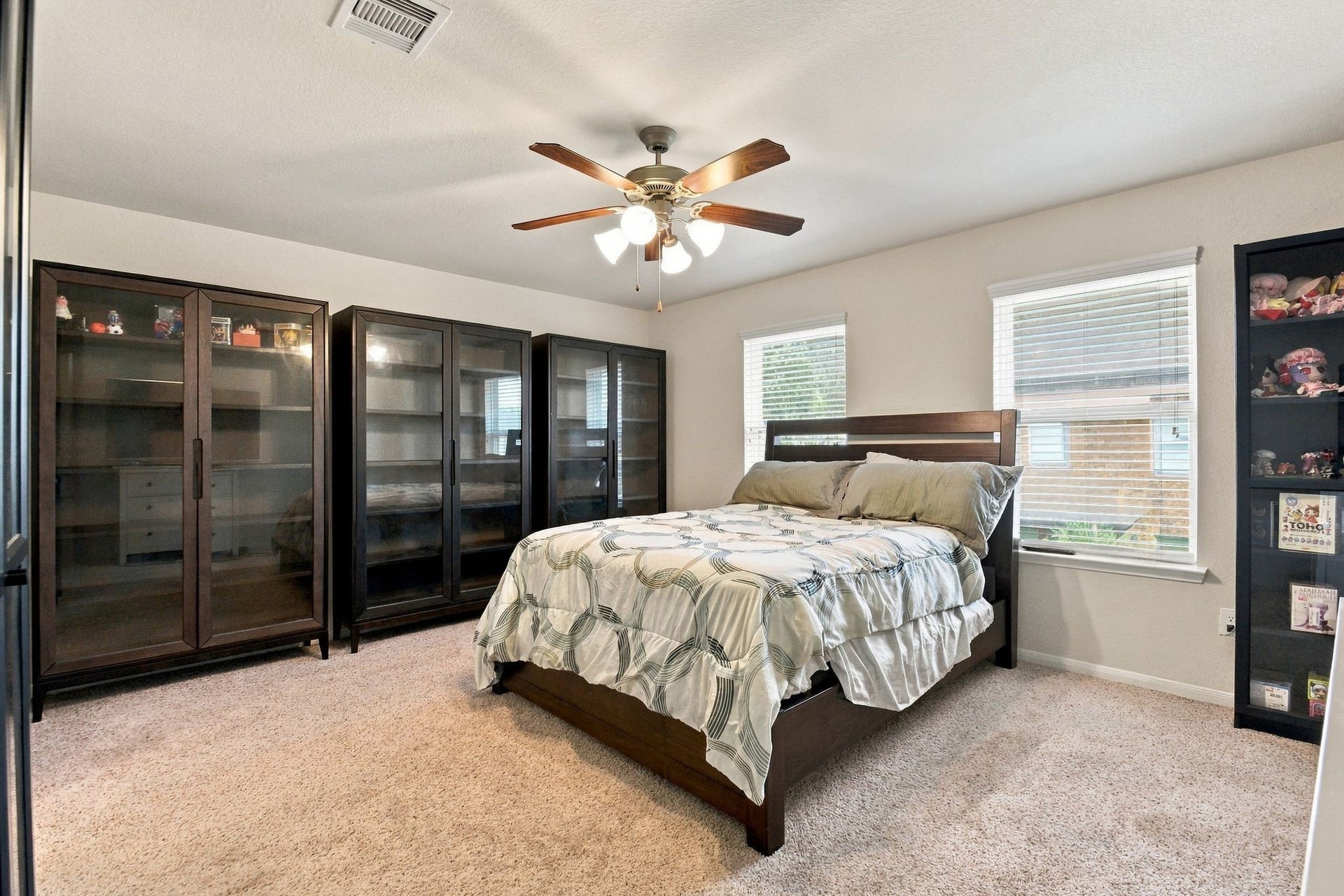 4205 Orchard Court, Pearland, TX 77584 4205 Orchard Court, Pearland, TX 77584