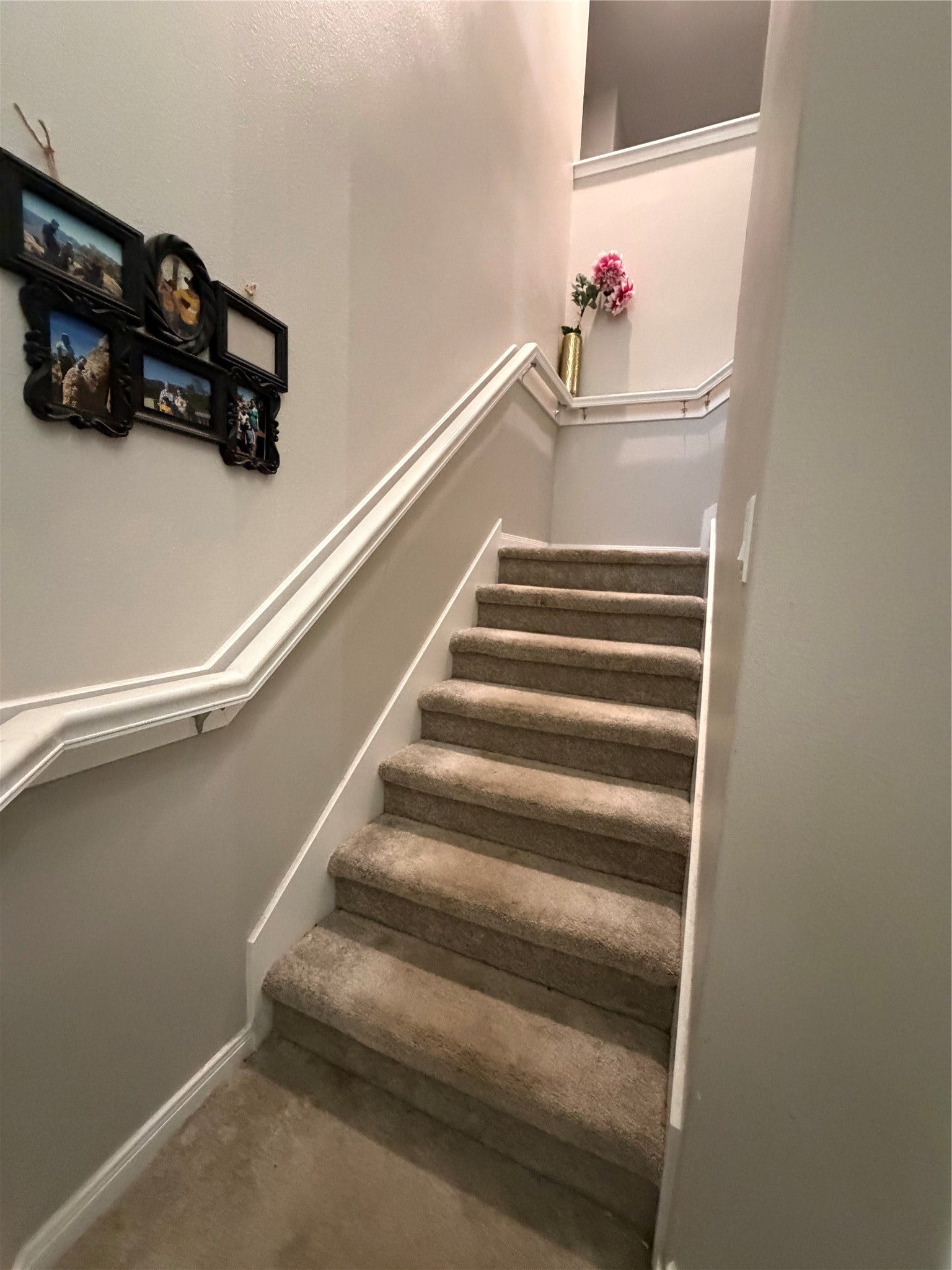 17027 Amarose Drive, Houston, TX 77090 17027 Amarose Drive, Houston, TX 77090