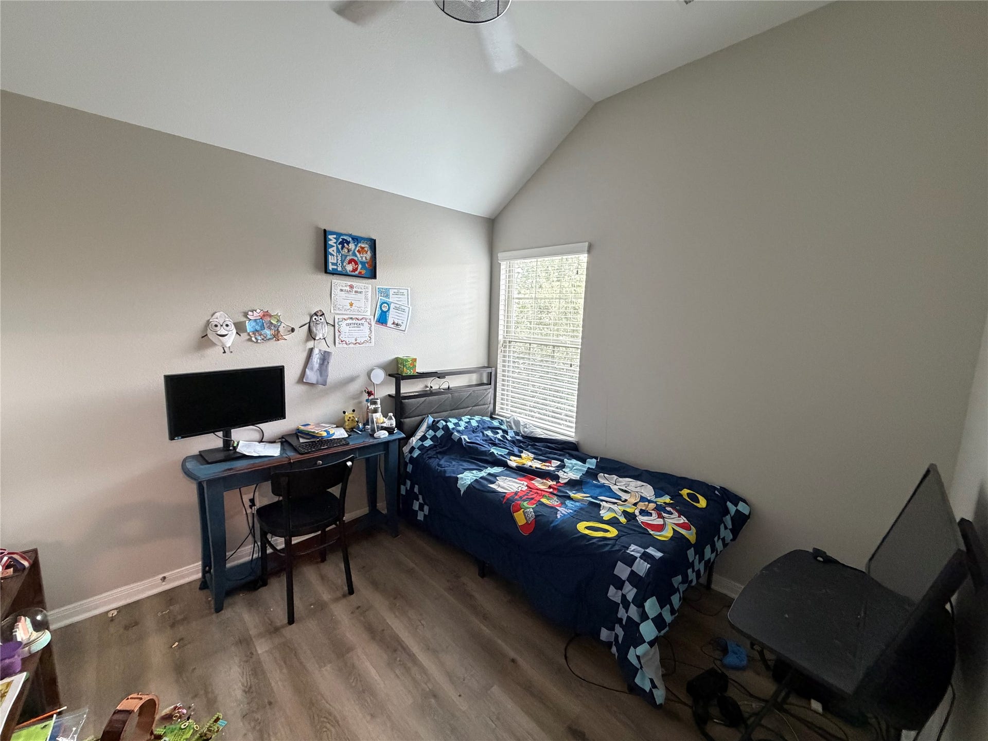 17027 Amarose Drive, Houston, TX 77090 17027 Amarose Drive, Houston, TX 77090