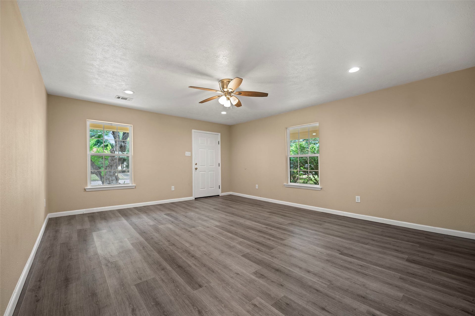 1608 Eastway Street, Galena Park, TX 77547 Living room.