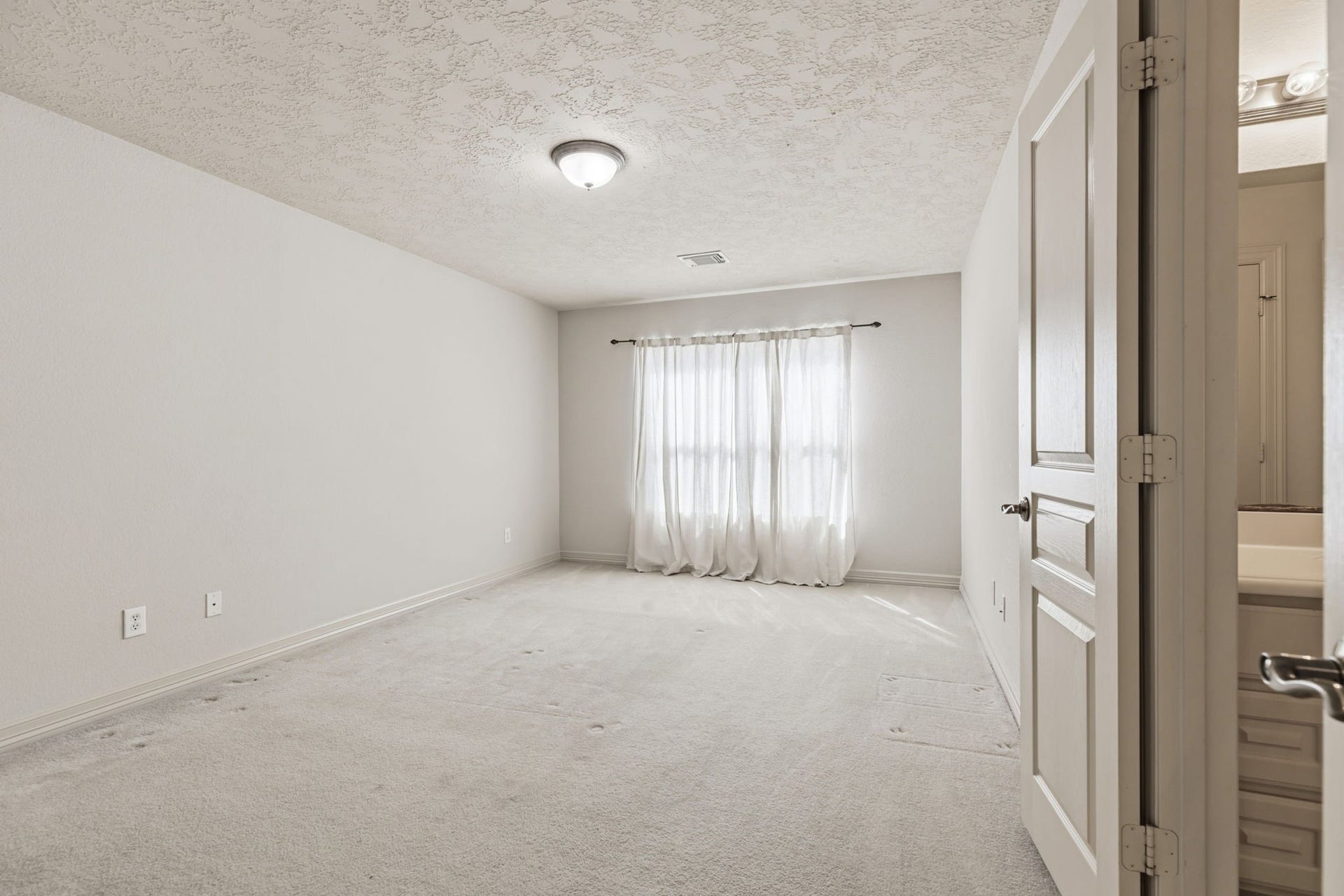 8411 Middle Canyon Road, Katy, TX 77494 8411 Middle Canyon Road, Katy, TX 77494