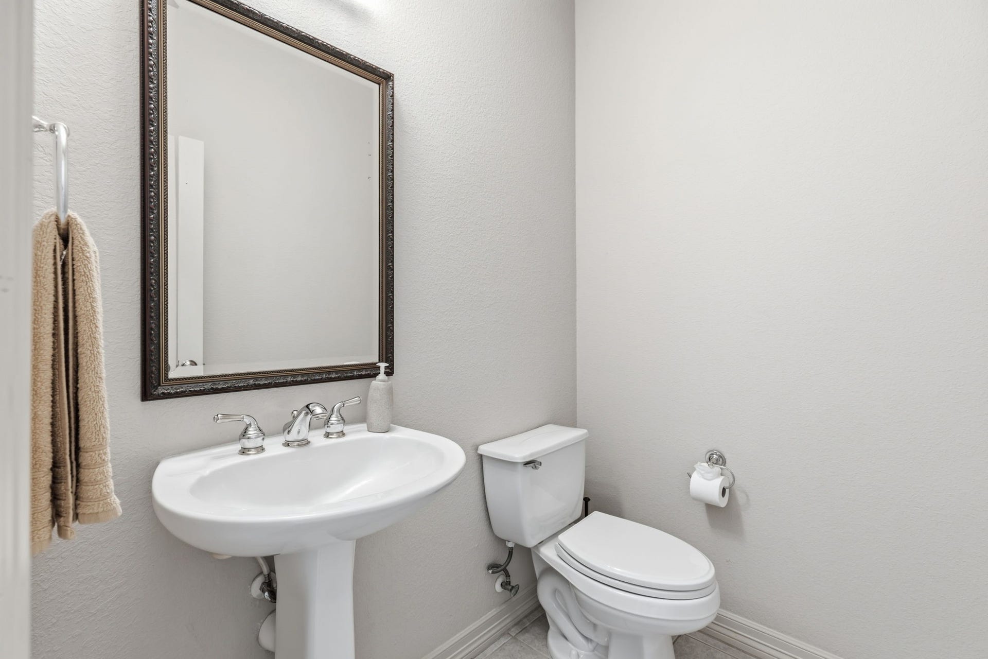 8411 Middle Canyon Road, Katy, TX 77494 8411 Middle Canyon Road, Katy, TX 77494
