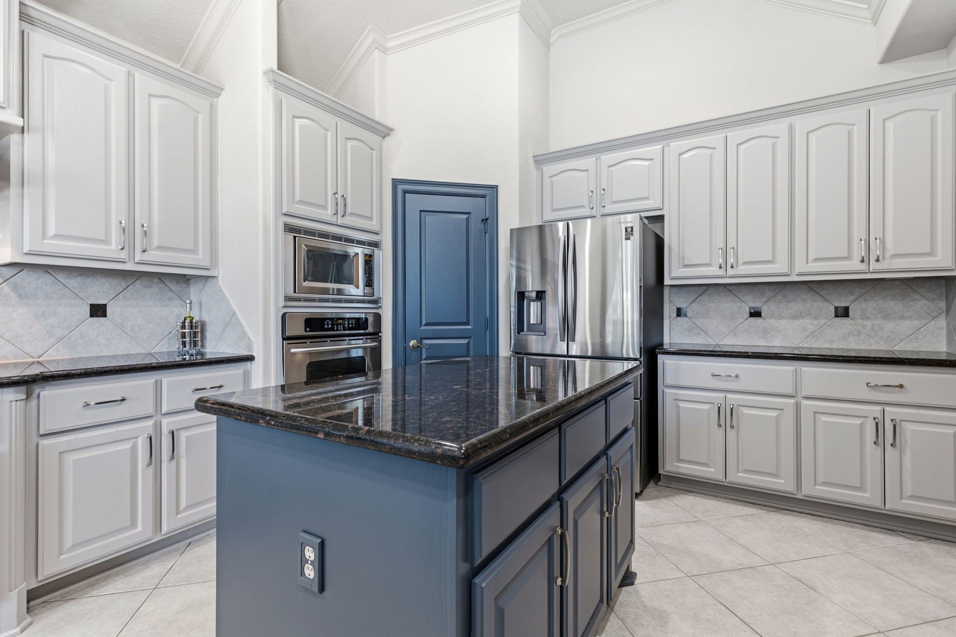 8411 Middle Canyon Road, Katy, TX 77494 8411 Middle Canyon Road, Katy, TX 77494
