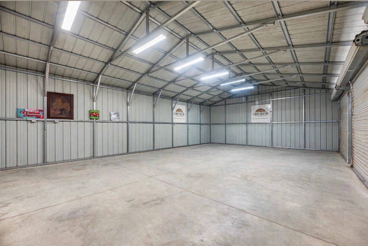 32403 Dobbin Huffsmith Road, Magnolia, TX 77354 Deep 3 car garage