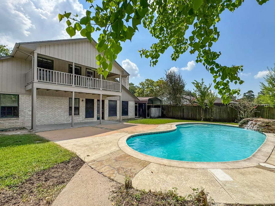 Property photo for 3709 Trailwood Drive, Baytown, TX