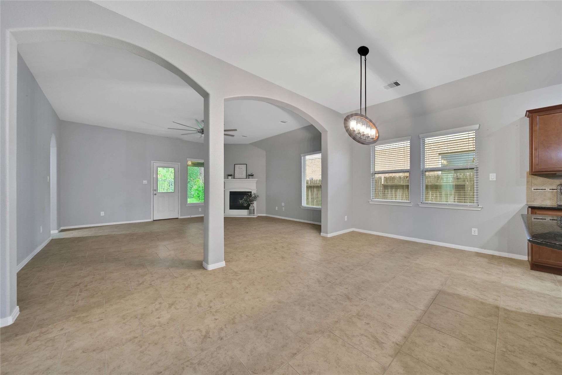 5511 Claymore Meadow Lane, Spring, TX 77389 5511 Claymore Meadow Lane, Spring, TX 77389