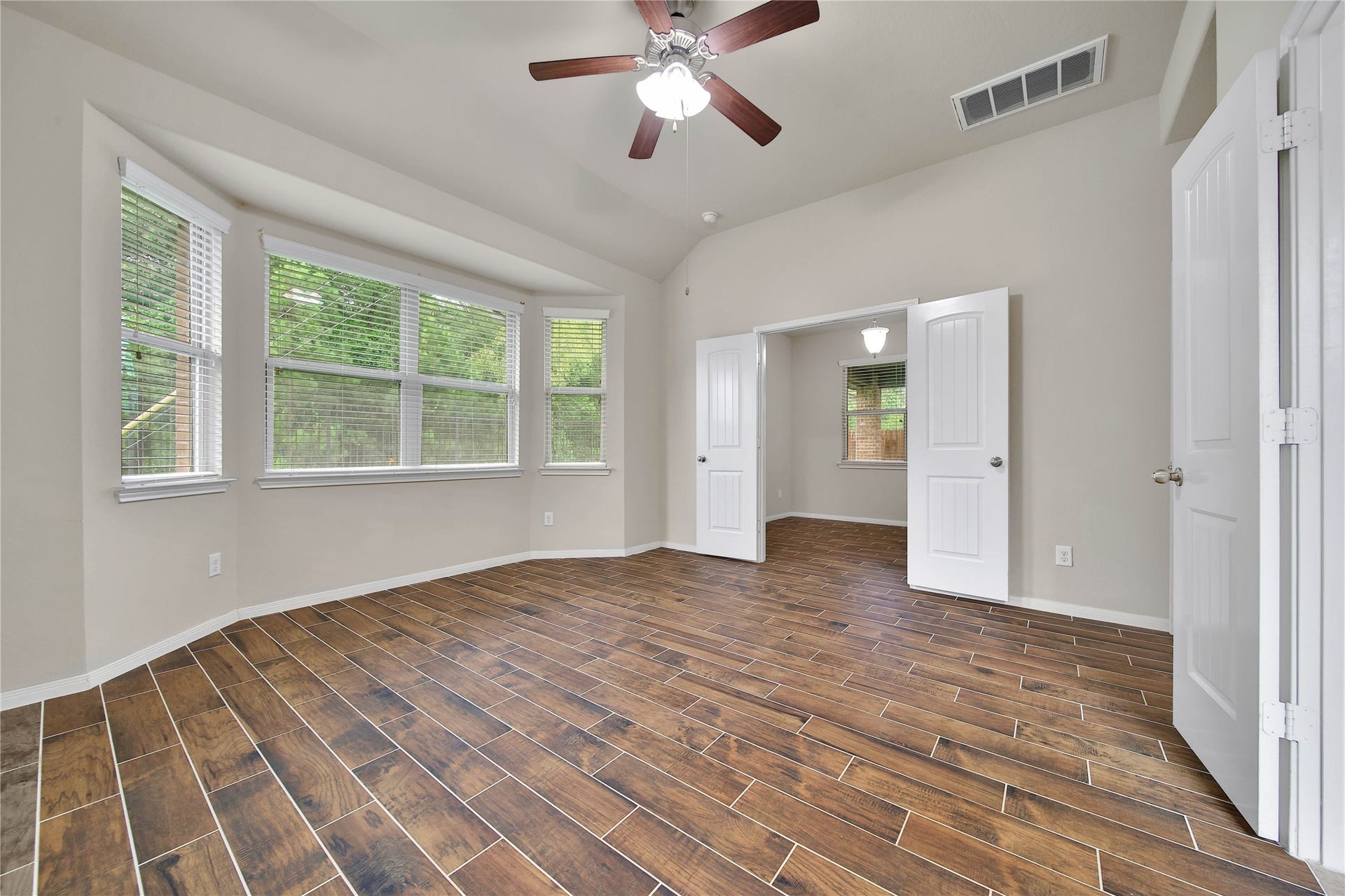 5511 Claymore Meadow Lane, Spring, TX 77389 5511 Claymore Meadow Lane, Spring, TX 77389