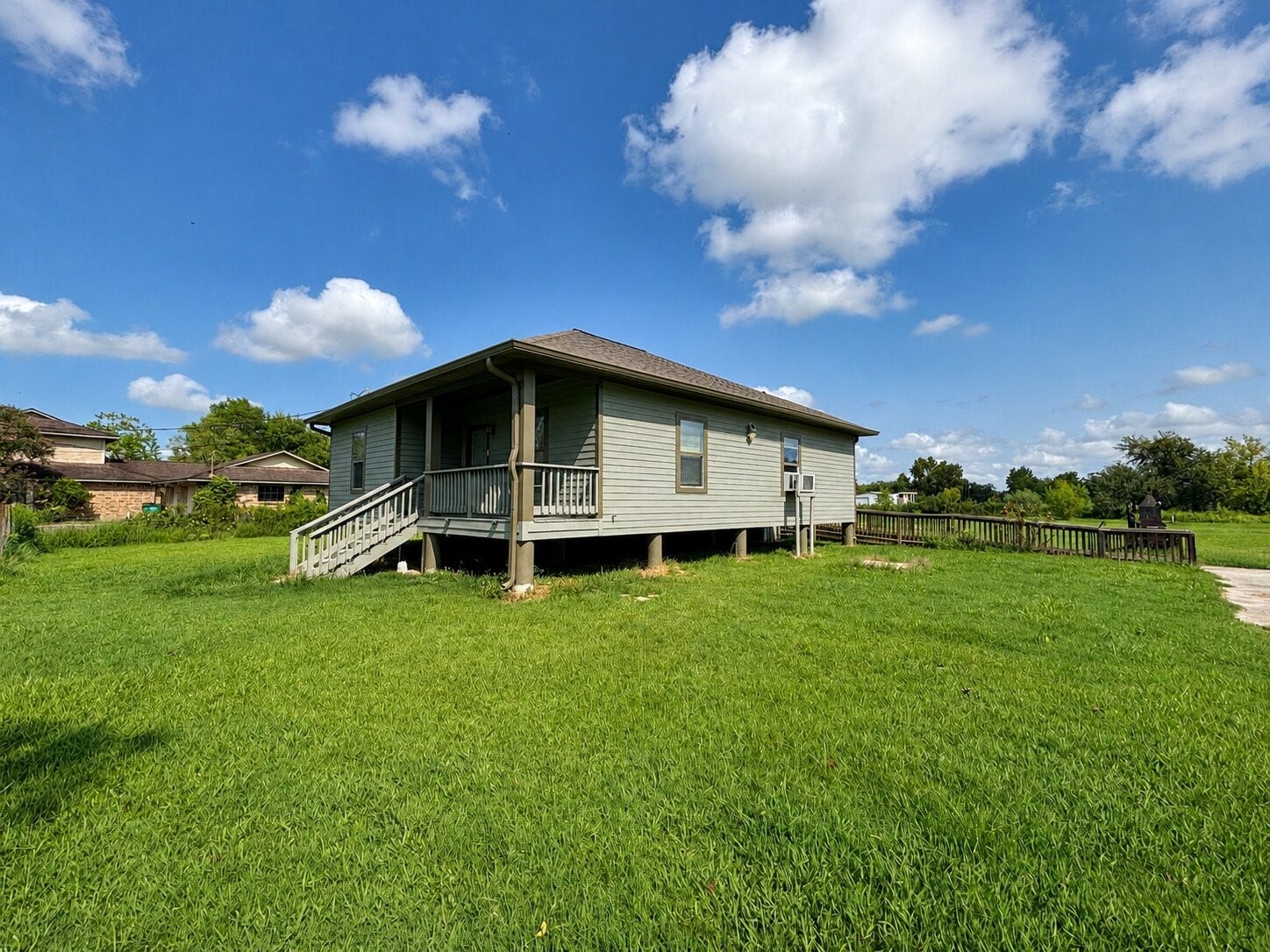 13002 32nd Street, Santa Fe, TX 77510 13002 32nd Street, Santa Fe, TX 77510