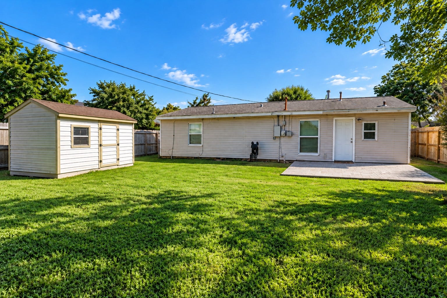1810 3rd Avenue N, Texas City, TX 77590 1810 3rd Avenue N, Texas City, TX 77590