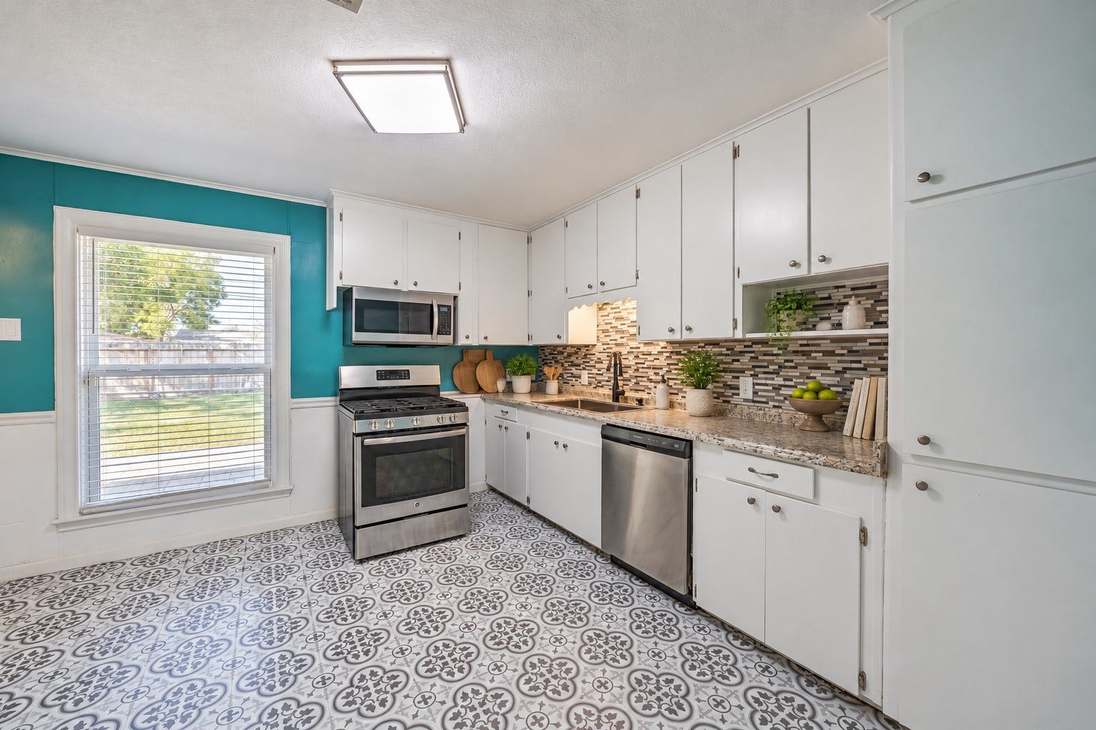 1810 3rd Avenue N, Texas City, TX 77590 1810 3rd Avenue N, Texas City, TX 77590
