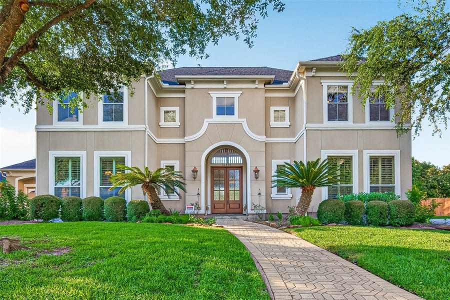 Property photo for 13606 Still Bay Court, Houston, TX