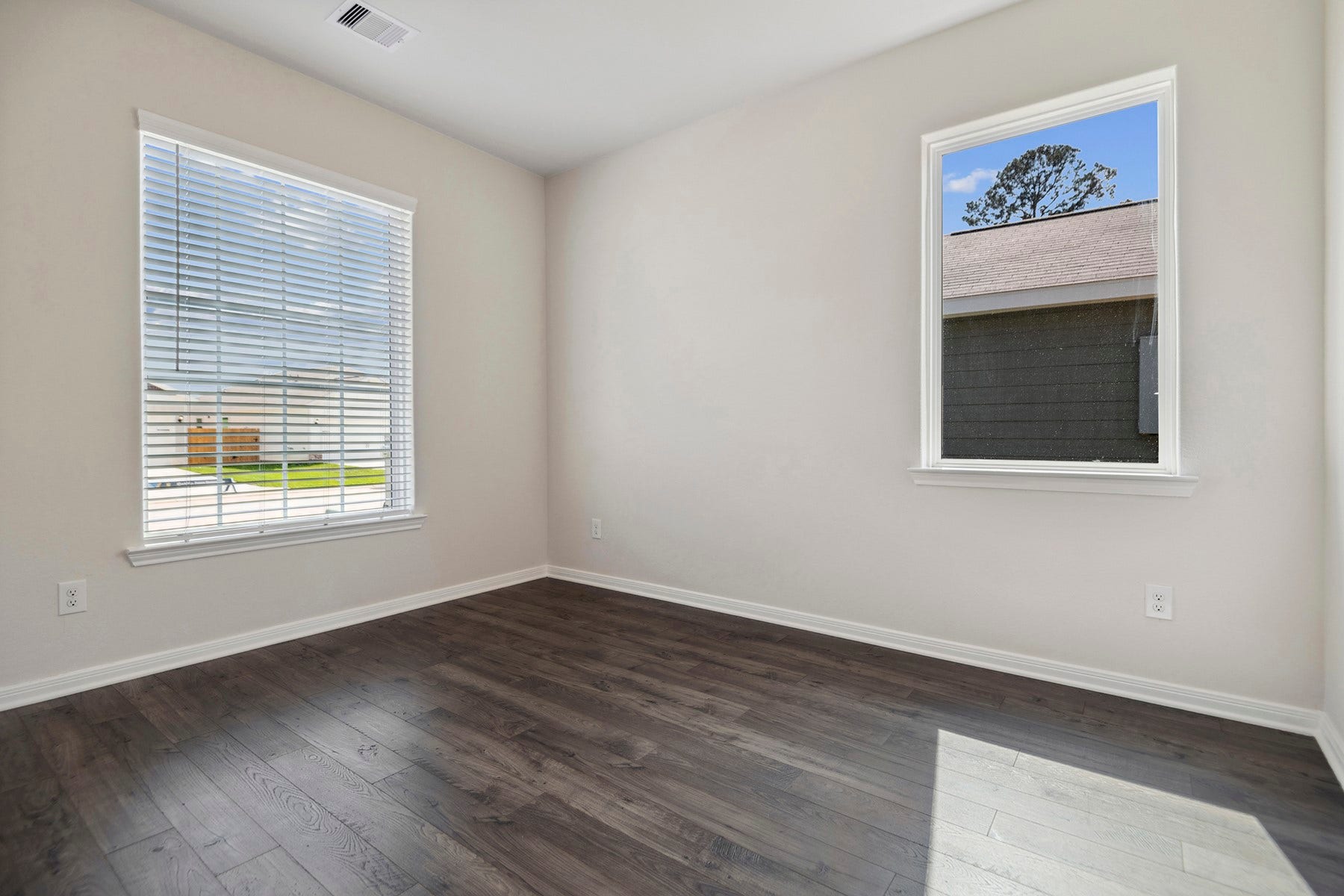 15875 Berry Hill Drive, Conroe, TX 77303 15875 Berry Hill Drive, Conroe, TX 77303