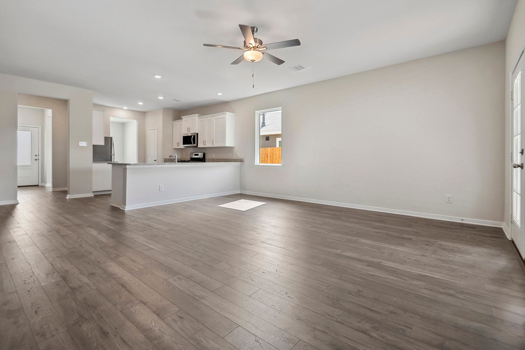 15875 Berry Hill Drive, Conroe, TX 77303 15875 Berry Hill Drive, Conroe, TX 77303