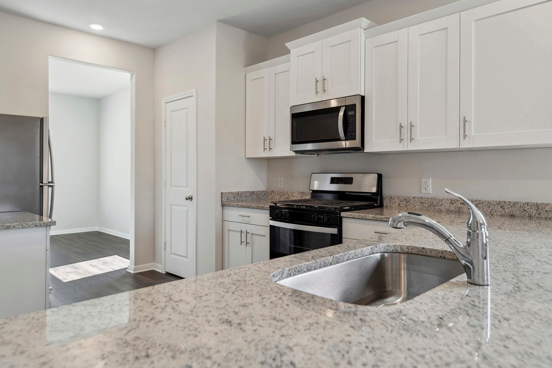 15875 Berry Hill Drive, Conroe, TX 77303 15875 Berry Hill Drive, Conroe, TX 77303