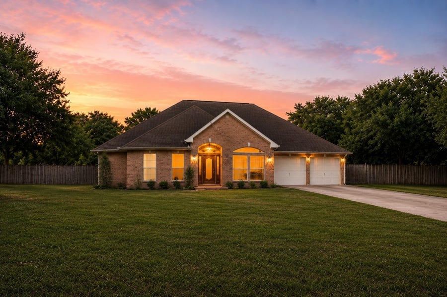 Property photo for 1117 Mesa Verde Drive, Missouri City, TX