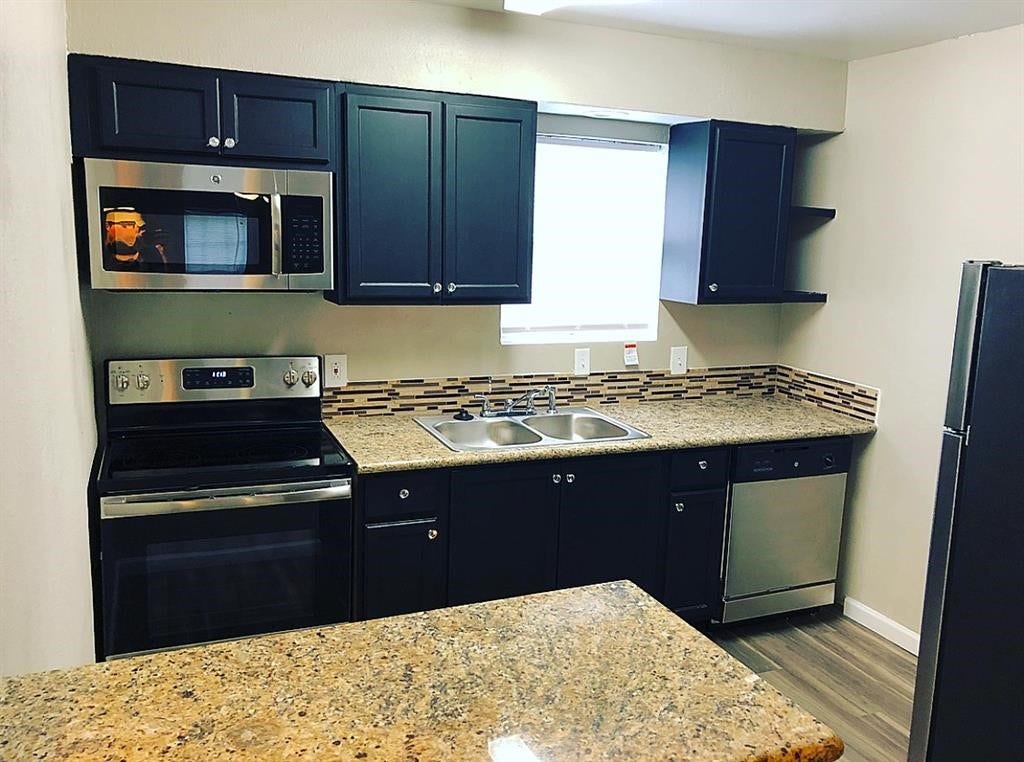 3700 Pine Manor Lane, #8, Dickinson, TX 77539 3700 Pine Manor Lane, #8, Dickinson, TX 77539