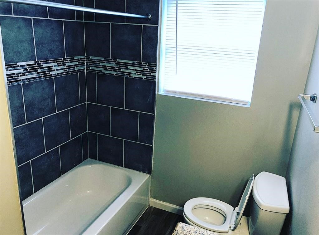 3700 Pine Manor Lane, #8, Dickinson, TX 77539 3700 Pine Manor Lane, #8, Dickinson, TX 77539