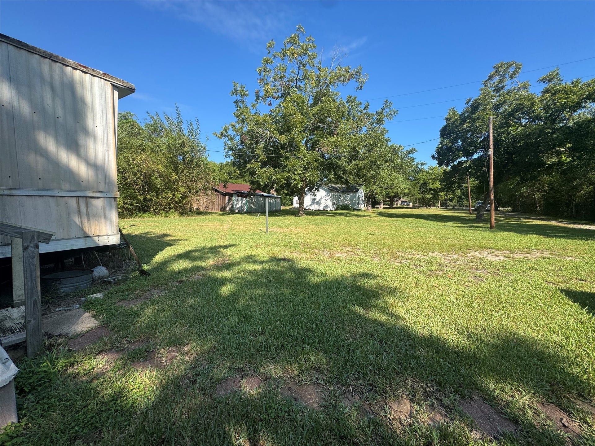 813 E Canal Road, Highlands, TX 77562 813 E Canal Road, Highlands, TX 77562