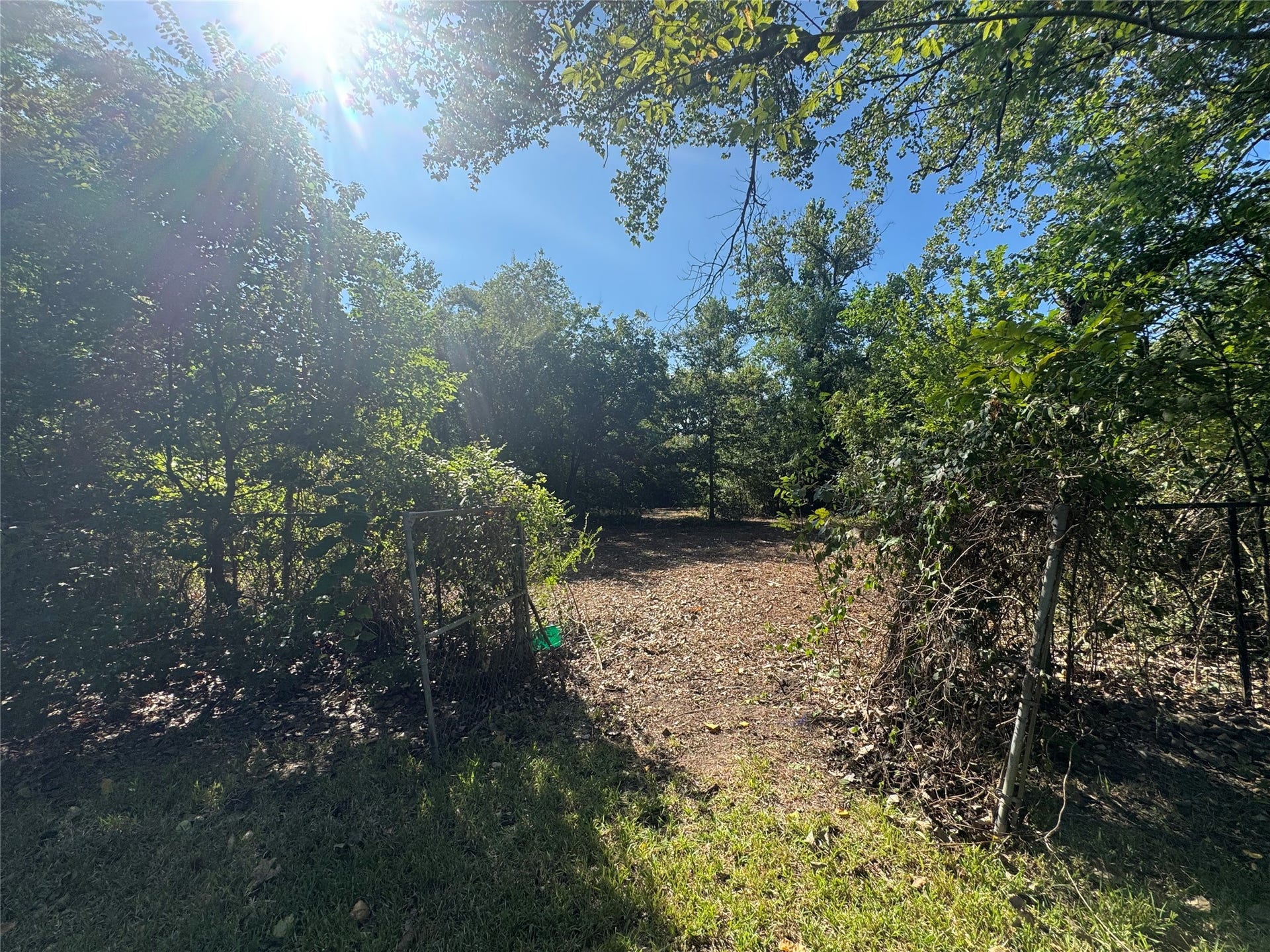 813 E Canal Road, Highlands, TX 77562 813 E Canal Road, Highlands, TX 77562
