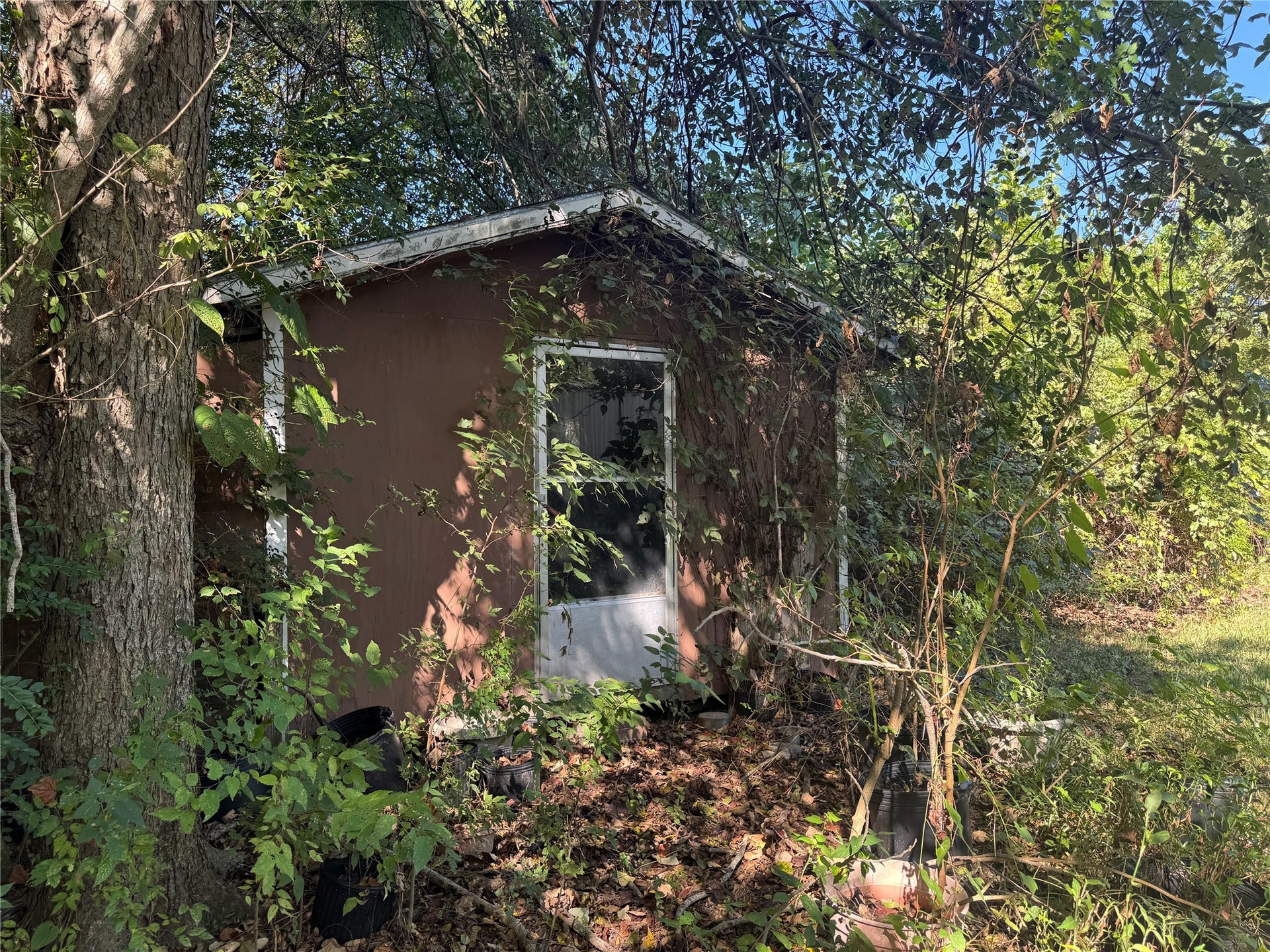 813 E Canal Road, Highlands, TX 77562 813 E Canal Road, Highlands, TX 77562