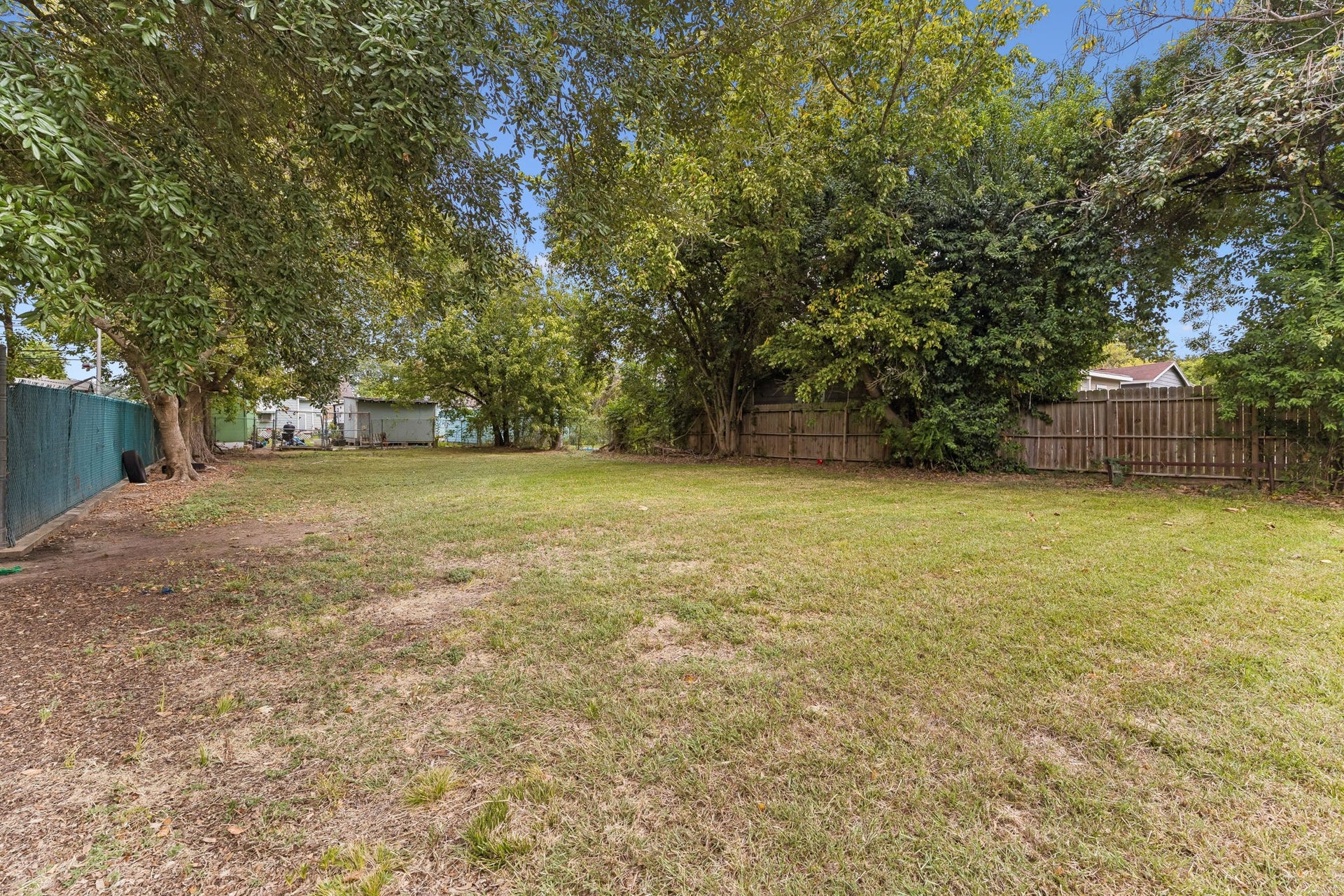 117 Zachary Street, Houston, TX 77029 117 Zachary Street, Houston, TX 77029