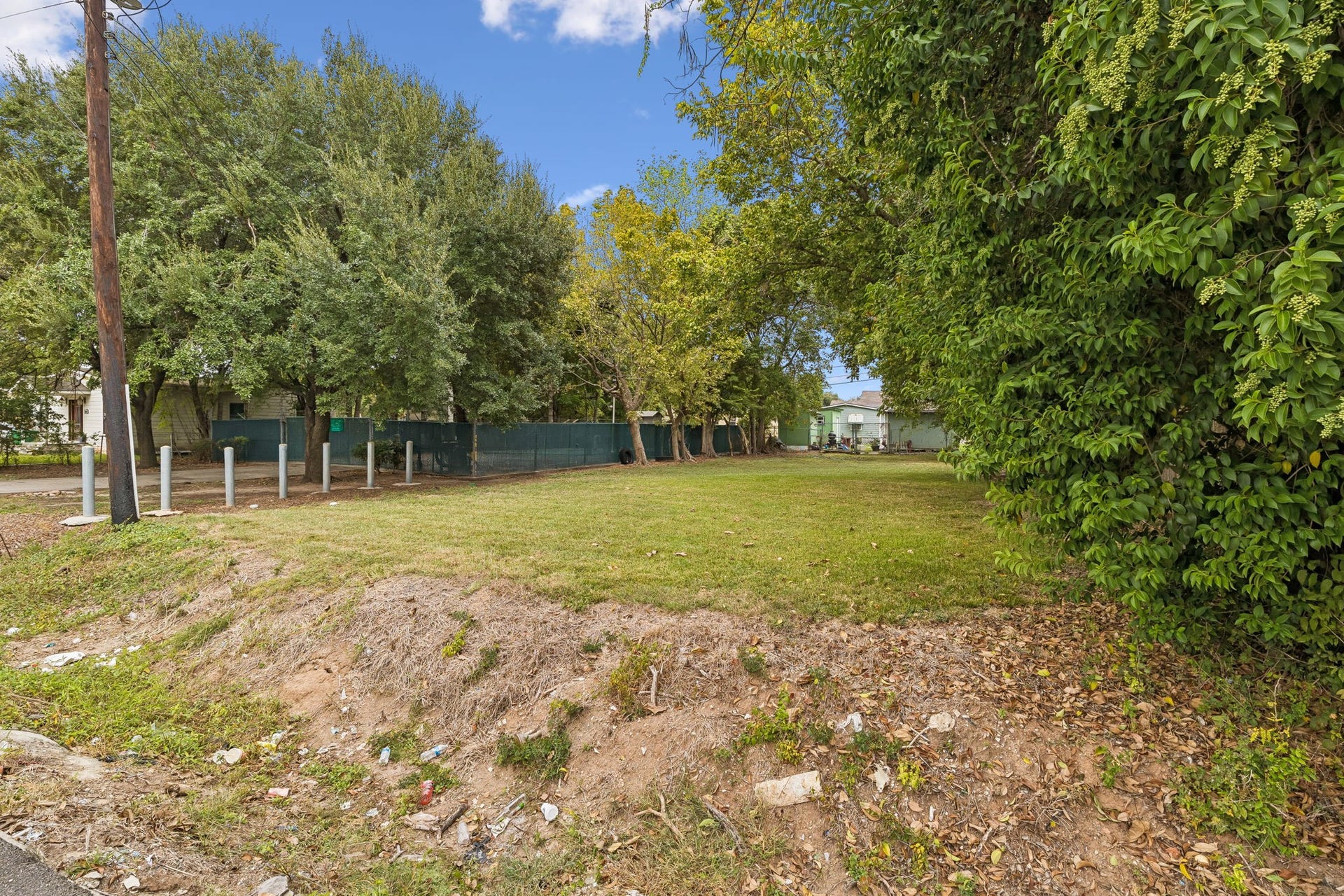 117 Zachary Street, Houston, TX 77029 117 Zachary Street, Houston, TX 77029