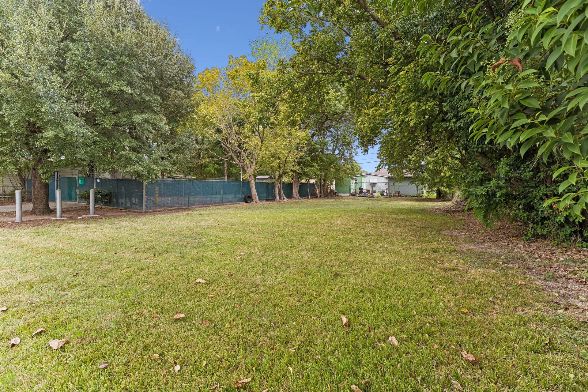 117 Zachary Street, Houston, TX 77029 117 Zachary Street, Houston, TX 77029