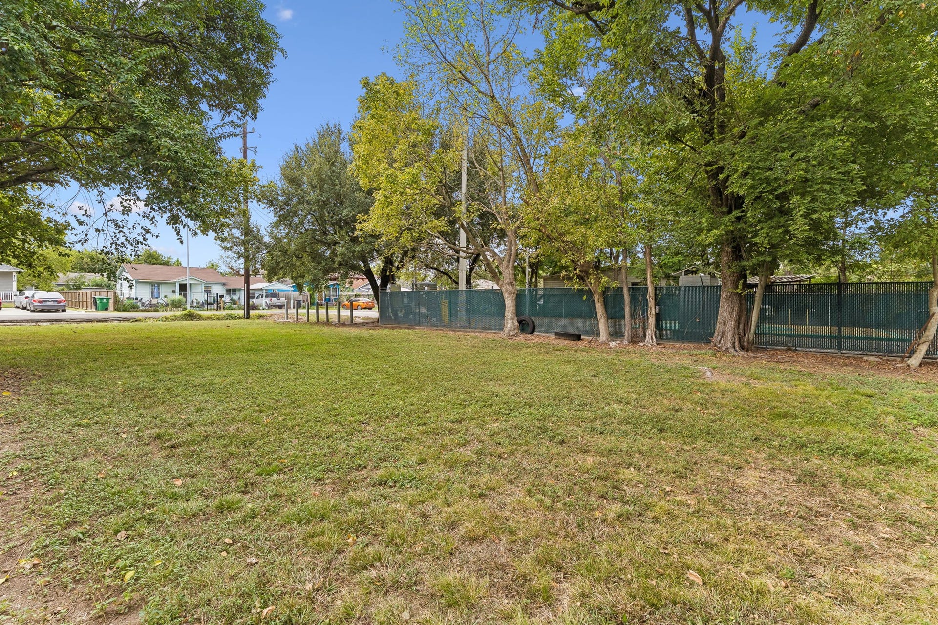 117 Zachary Street, Houston, TX 77029 117 Zachary Street, Houston, TX 77029