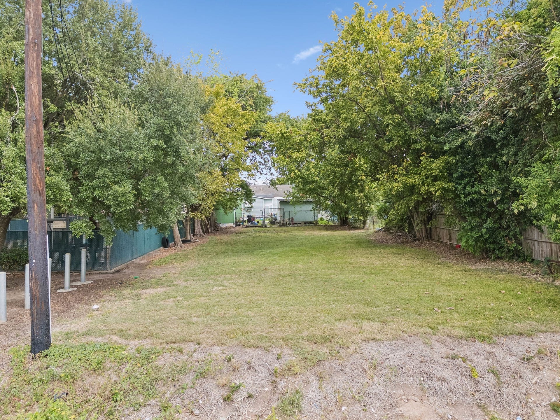 117 Zachary Street, Houston, TX 77029 117 Zachary Street, Houston, TX 77029