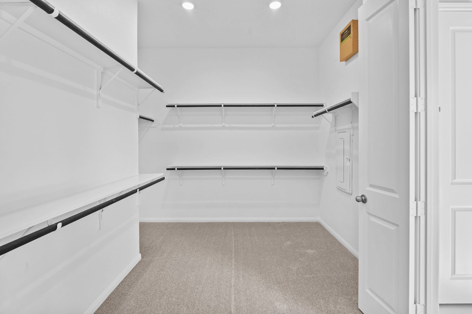 2402 Gleaming Pear Drive, Manvel, TX 77578 2402 Gleaming Pear Drive, Manvel, TX 77578