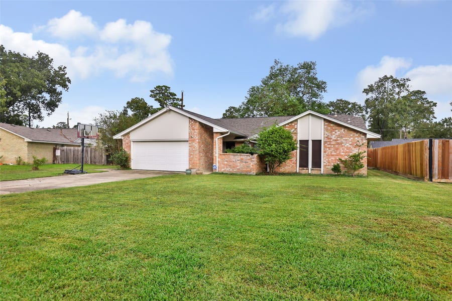 Property photo for 24610 Long Trail Lane, Houston, TX