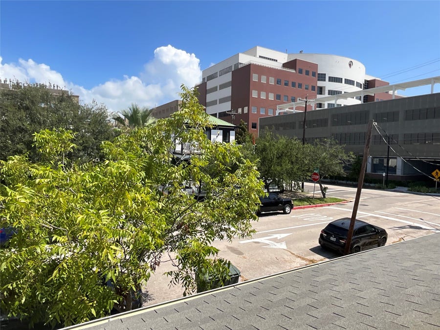 Property photo for 905 Post Office Street, Galveston, TX