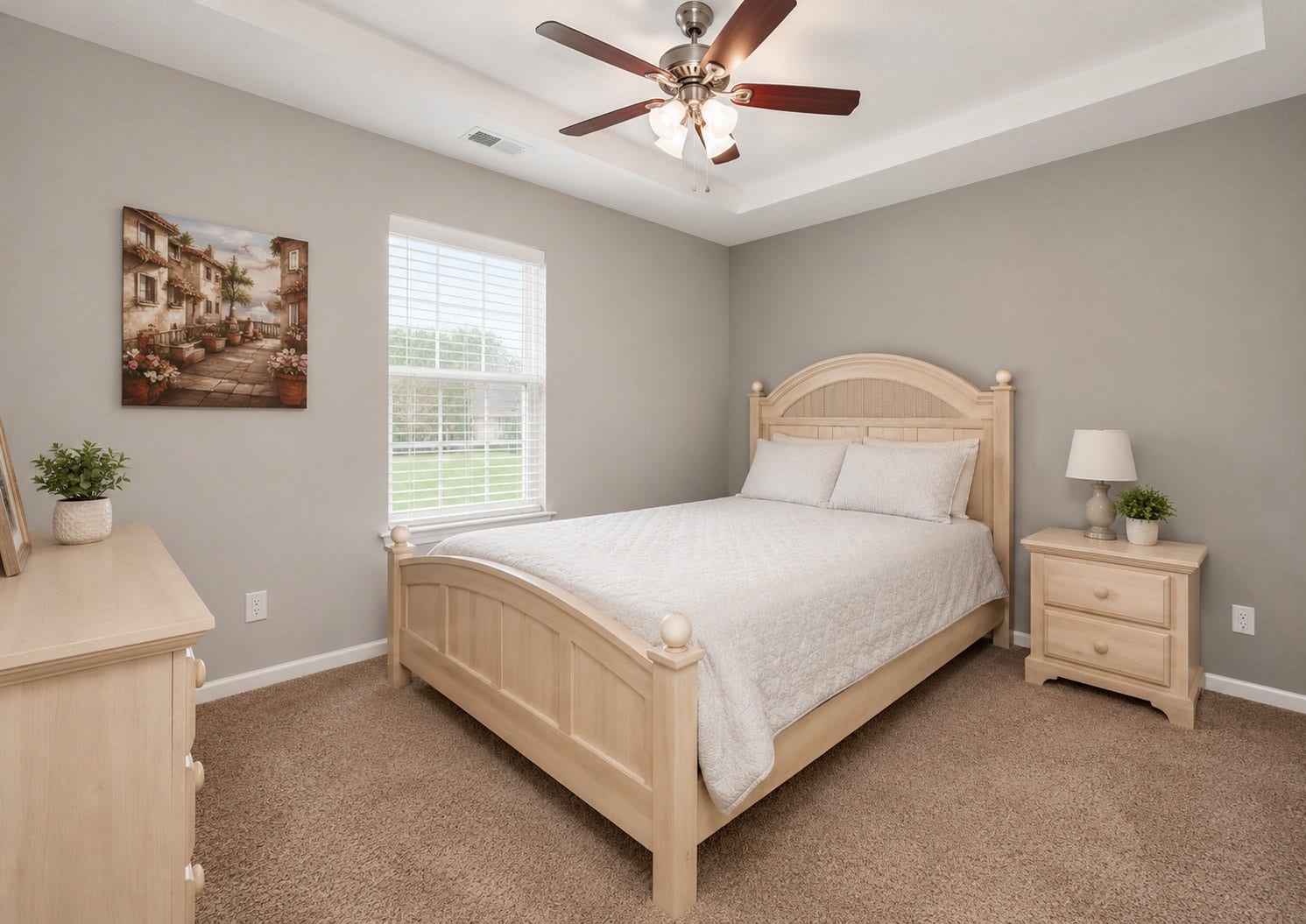 6811 Bannon Trail, Sugar Land, TX 77479 6811 Bannon Trail, Sugar Land, TX 77479