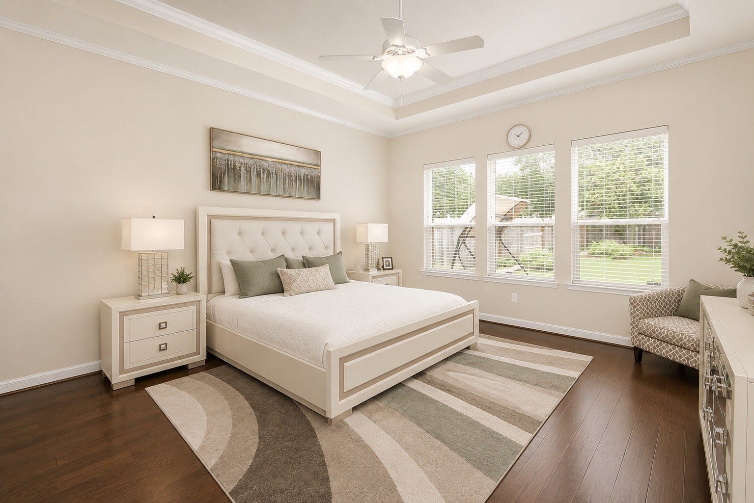 6811 Bannon Trail, Sugar Land, TX 77479 Some images have been virtually staged and enhanced using AI to showcase the home's potential. Furniture, dcor, and paint colors shown are for visualization purposes only and may not reflect the current condition of the property.