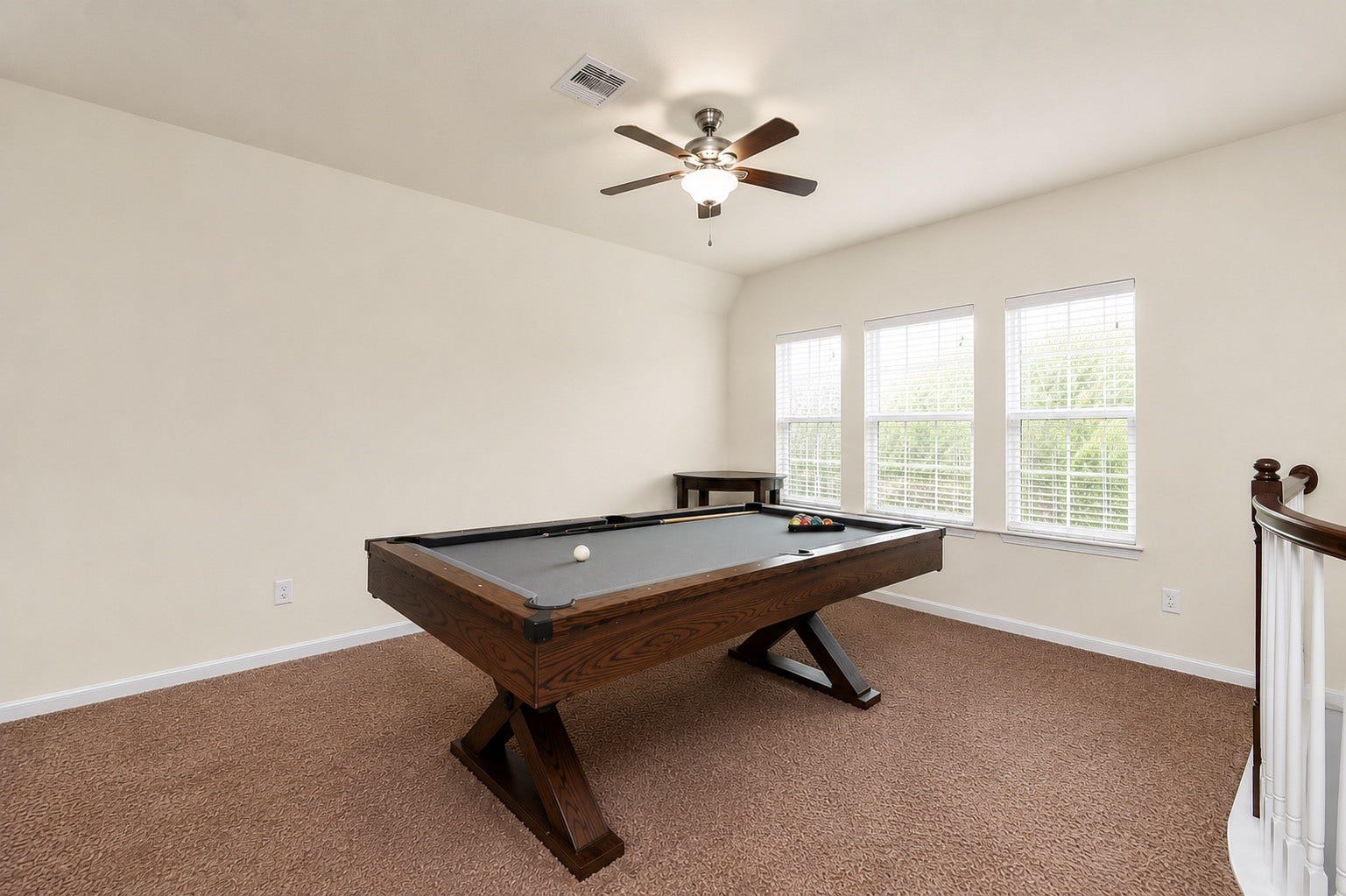 6811 Bannon Trail, Sugar Land, TX 77479 6811 Bannon Trail, Sugar Land, TX 77479