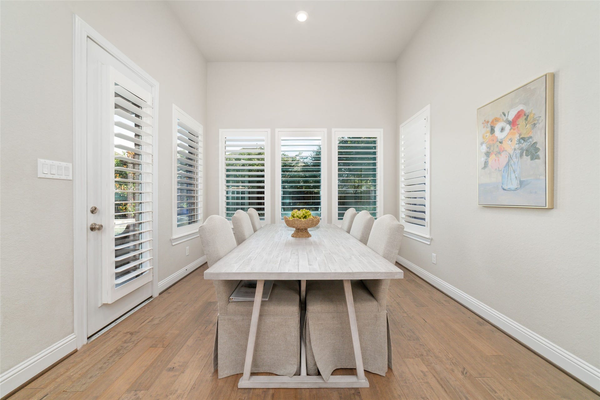 13411 Alpine Mountain Lane, Tomball, TX 77377 Bright breakfast room overlooking the backyard and pool.