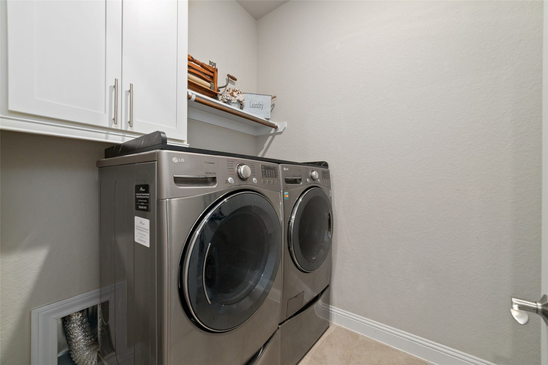 13411 Alpine Mountain Lane, Tomball, TX 77377 Spacious utility room with built-in storage