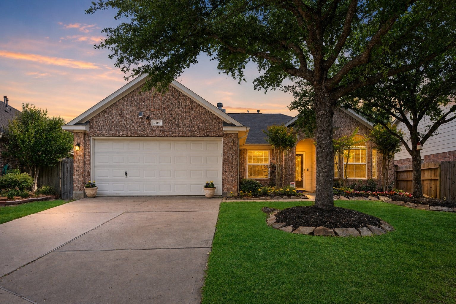 7207 Palmito Ranch Drive, Richmond, TX 77406 This home's location is truly outstanding! Nestled on a quiet cul-de-sac lot and close to shopping, dining, entertainment, parks, and major highways, you'll enjoy convenience at every turn. This home has never flooded during any of the storms, offering added peace of mind. A wonderful place to create lasting memories and proudly call home!