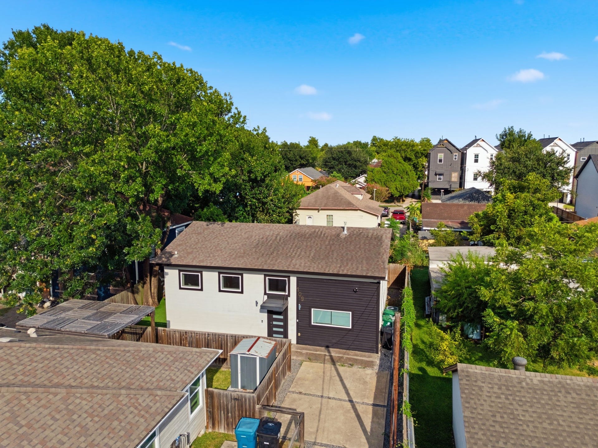 109 Bryan Street, Houston, TX 77011