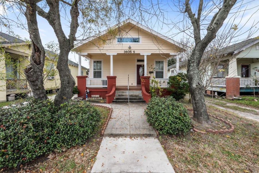Property photo for 3605 Avenue S, Galveston, TX