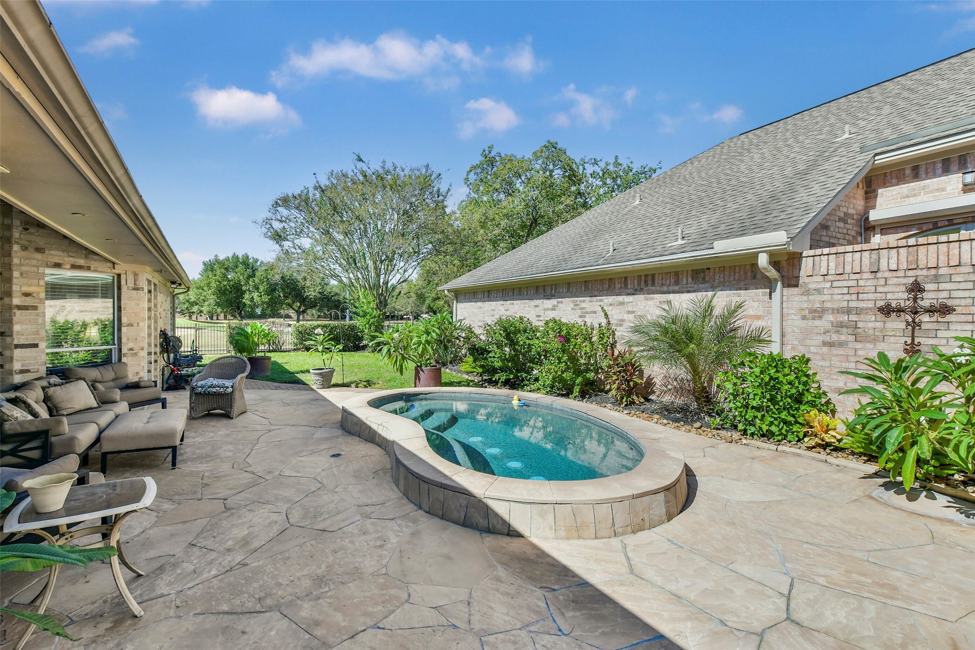 2320 Fairway Pointe Drive, League City, TX 77573