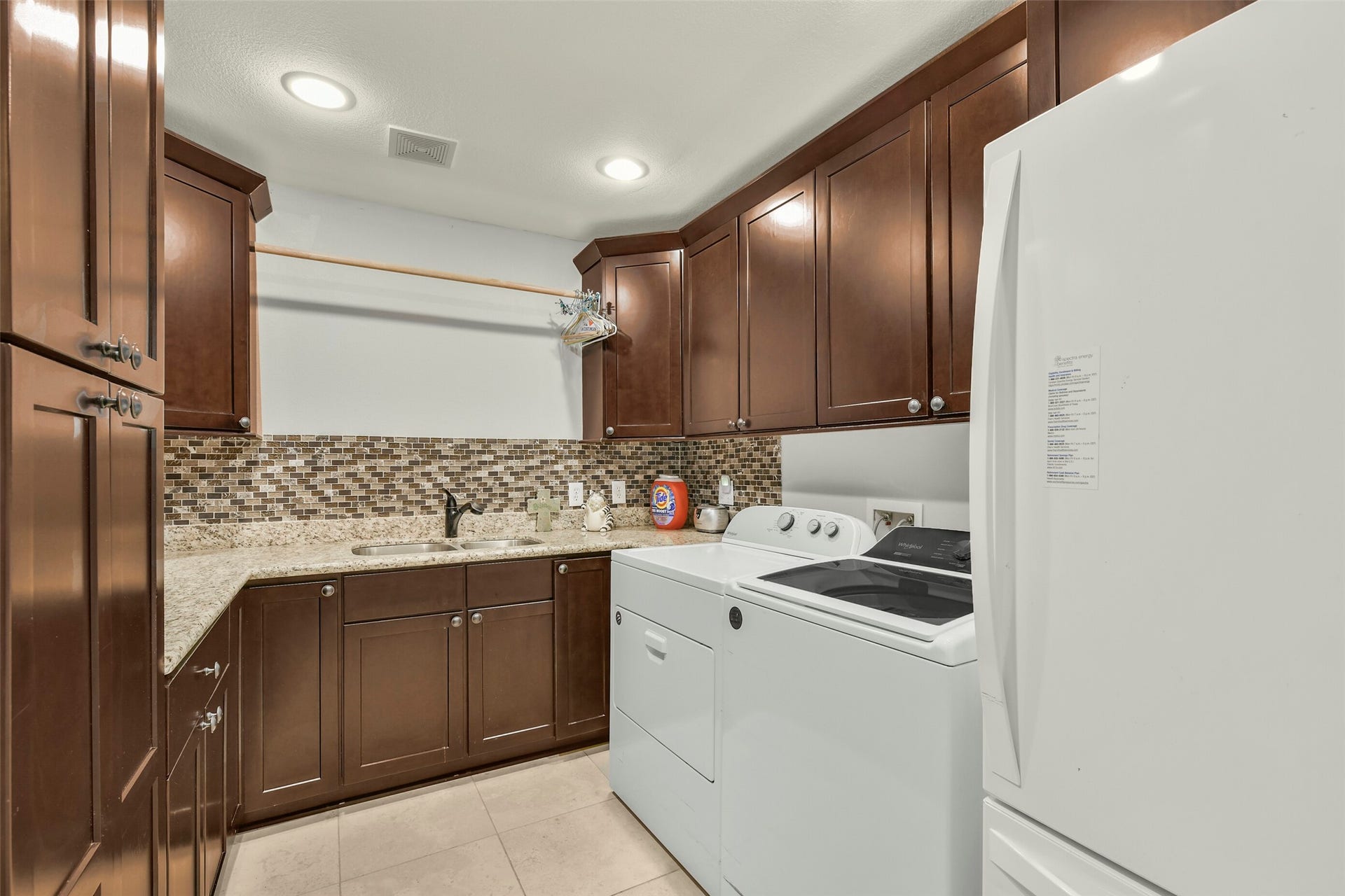 2320 Fairway Pointe Drive, League City, TX 77573
