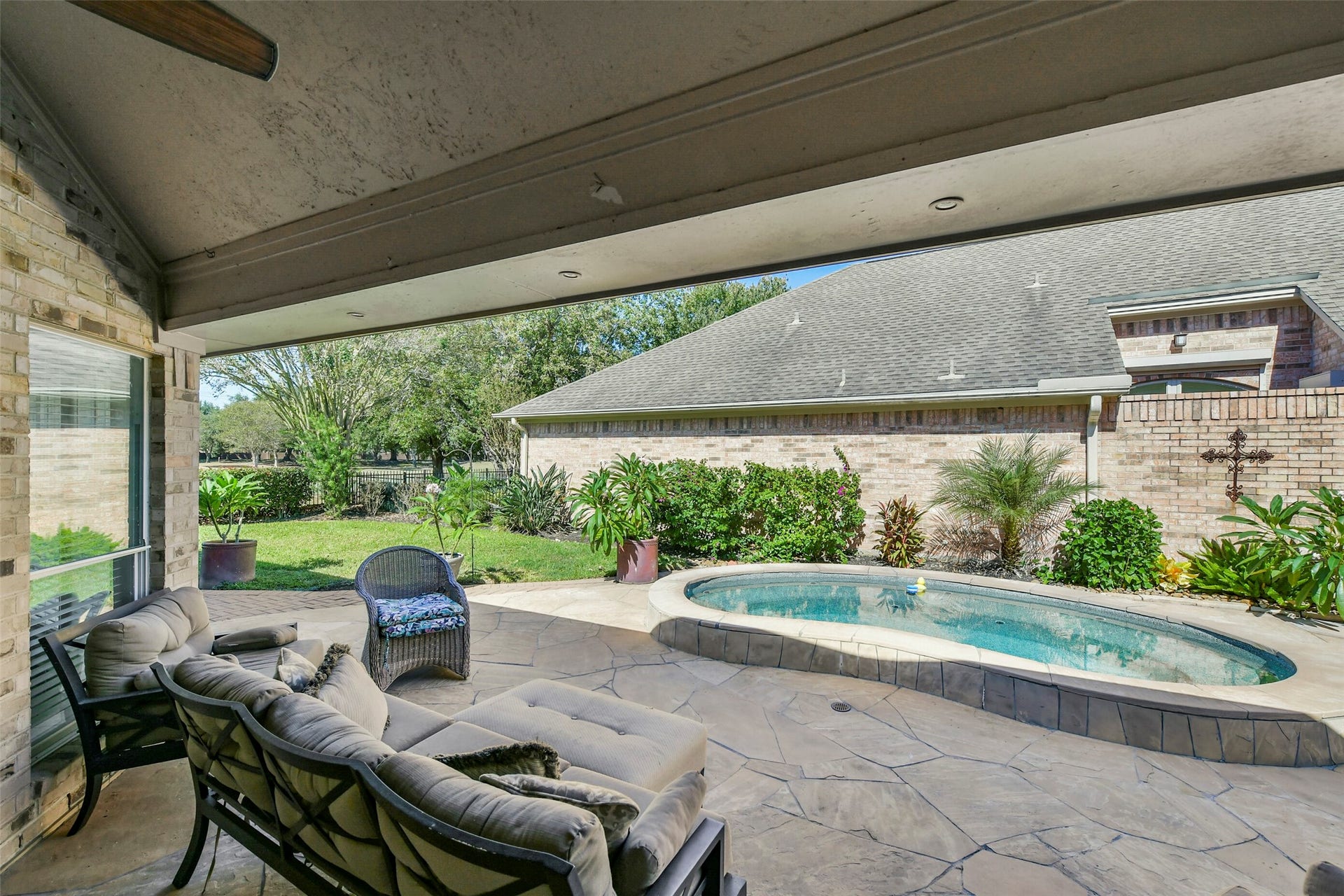 2320 Fairway Pointe Drive, League City, TX 77573