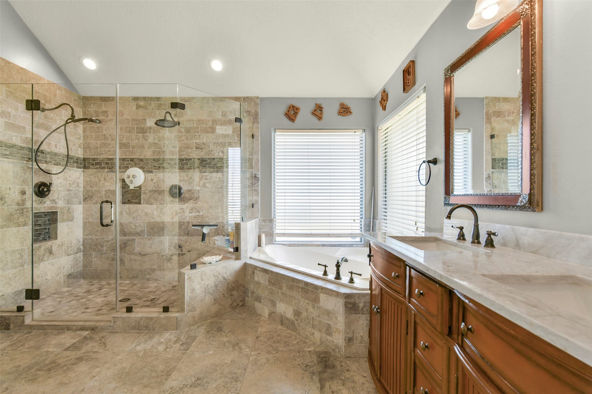 2320 Fairway Pointe Drive, League City, TX 77573